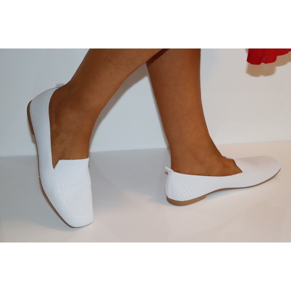 White Flat Elasticated Casual
